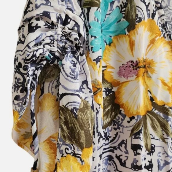 JM Collection Tropicallia Tile Blouse - Picture 2 of 10